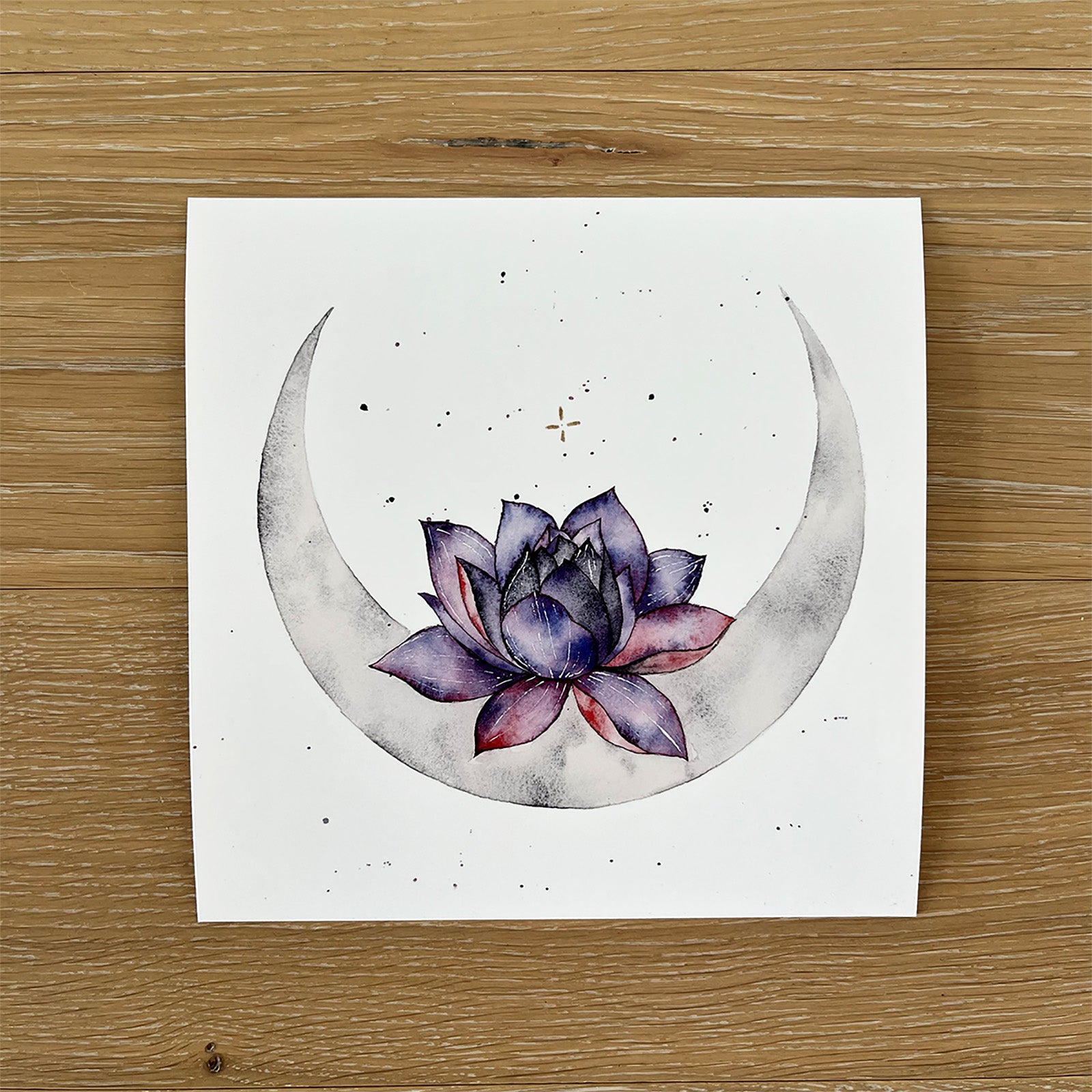 soquarelle - illustration - aquarelle – boutique en ligne - floral - Suisse - illustratrice - botanique - fleurs - nature - lotus – lune - reproduction - réimpression